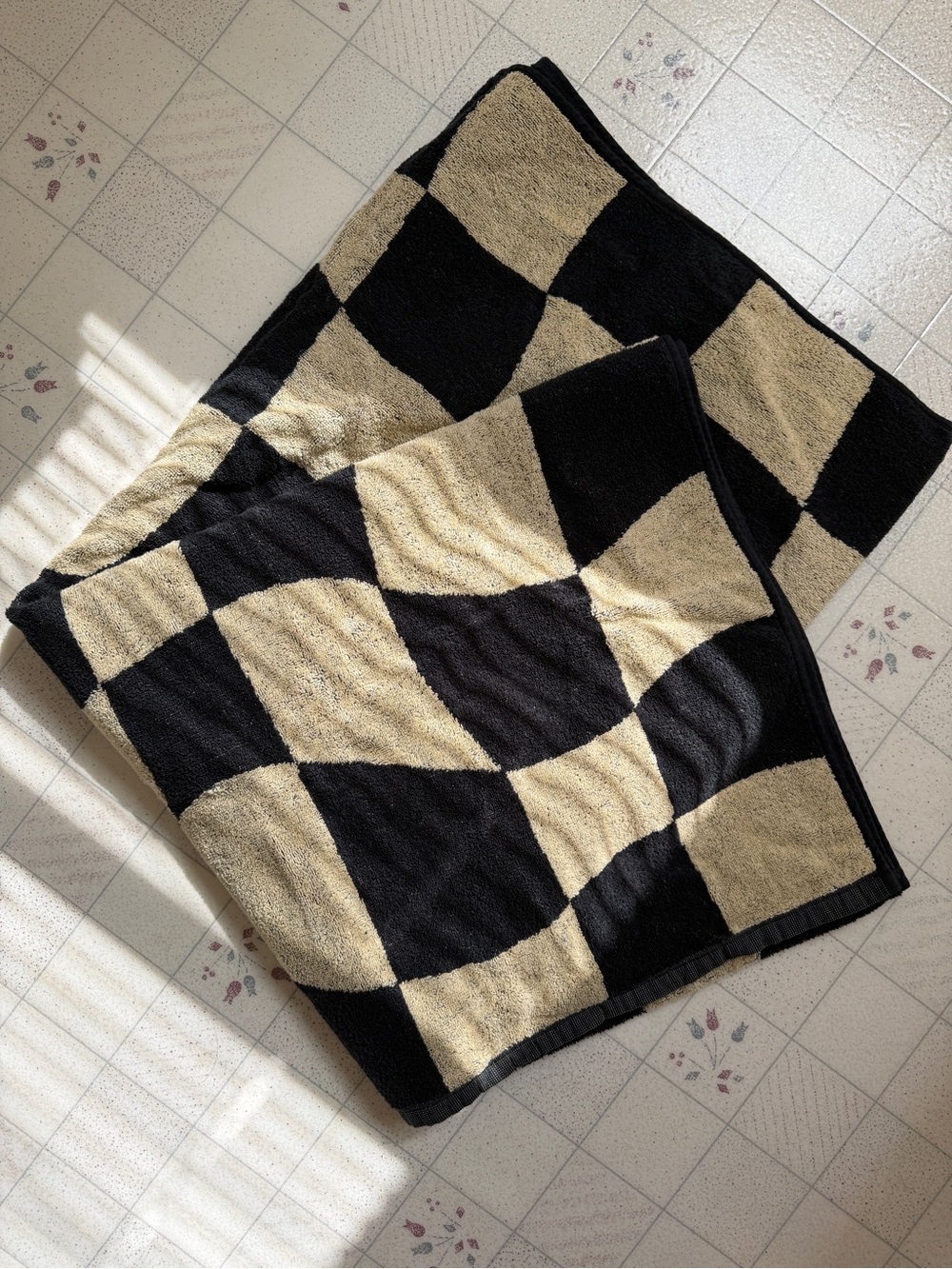 RAEN Oversized Woven Beach Towel Black and Cream Checkered